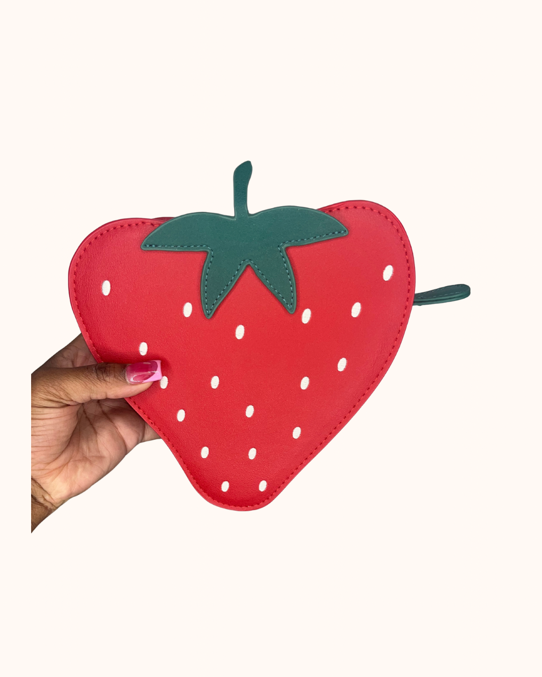 🍓 Poppin’ Strawberry Purse